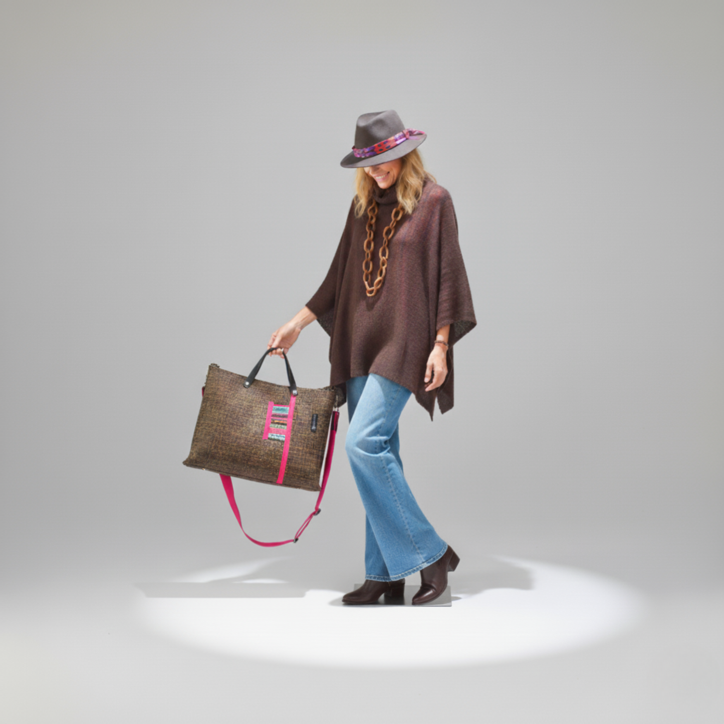 Anteo L Boho Brown fuchsia -Pièce unique